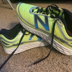 Fresh Foam Saucony Running Sneakers